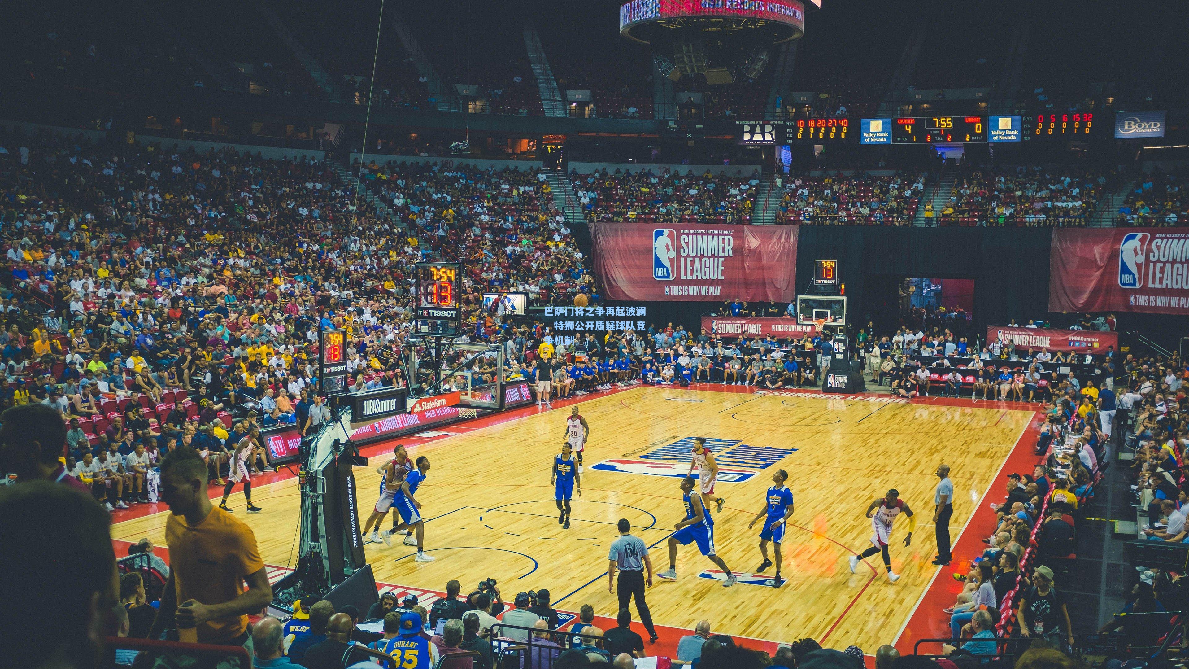 巴萨门将之争再起波澜，特狮公开质疑球队竞争机制